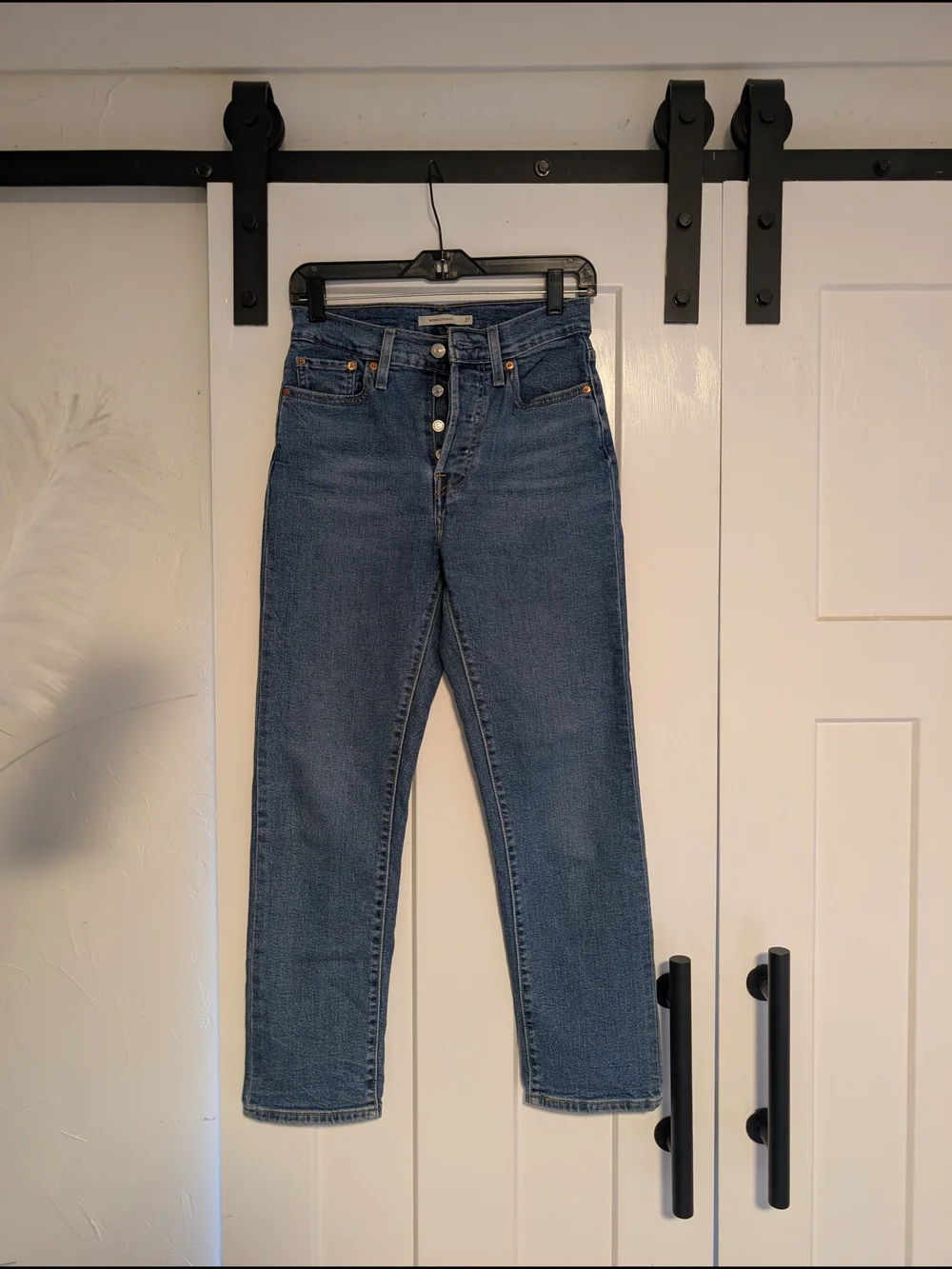 Levi's Women's Straight-Leg Button-Fly Denim Jeans — Medium Blue